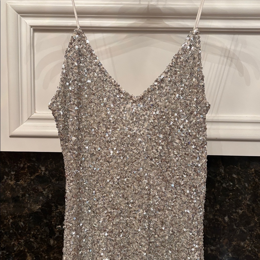 Zara long sequin silver v-neck midi dress sz.XS - Picture 11 of 13